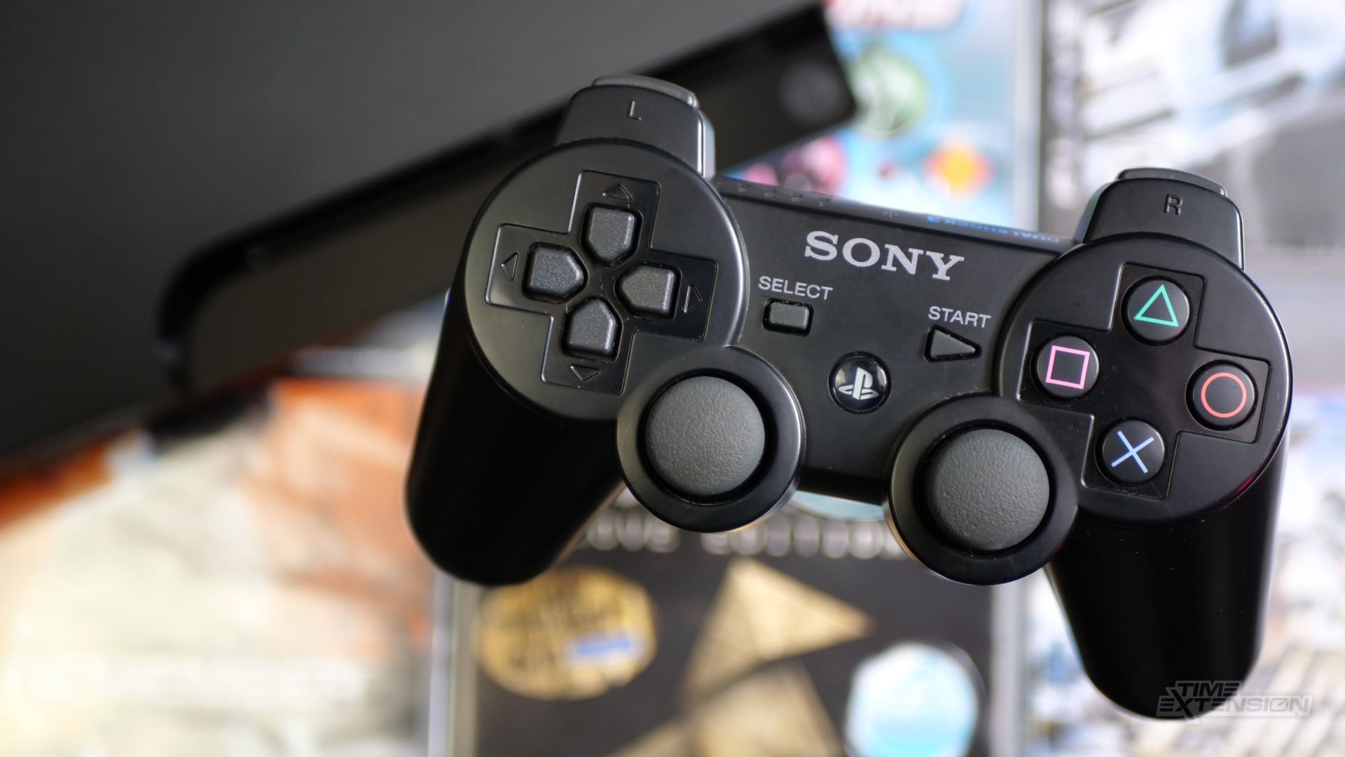 A PlayStation 3 emulator project shown as a retro software workspace